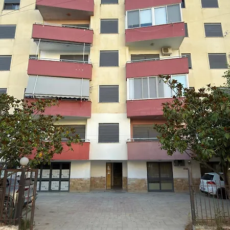 Apartment Mali I Robit, Albania With Pool View Durrës